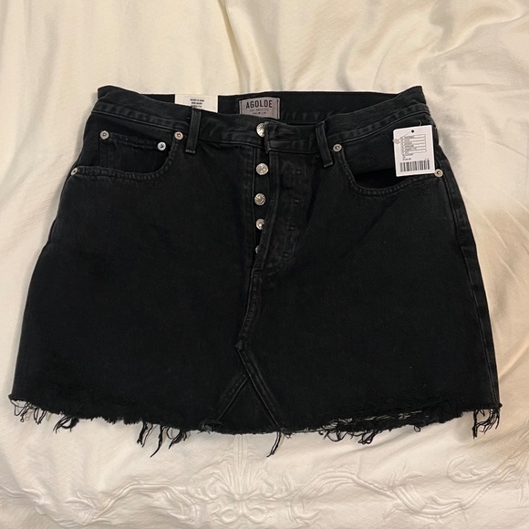 Agolde Dresses & Skirts - NEW WITH TAGS! ! AGOLDE Black High Rise Denim Mini Skirt - Size 29